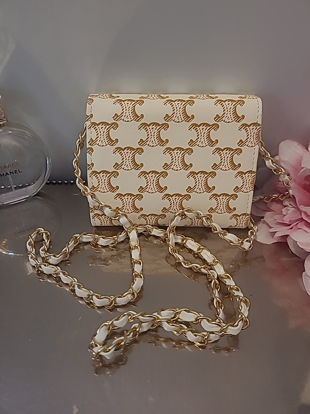 Mini Arc Crossbody