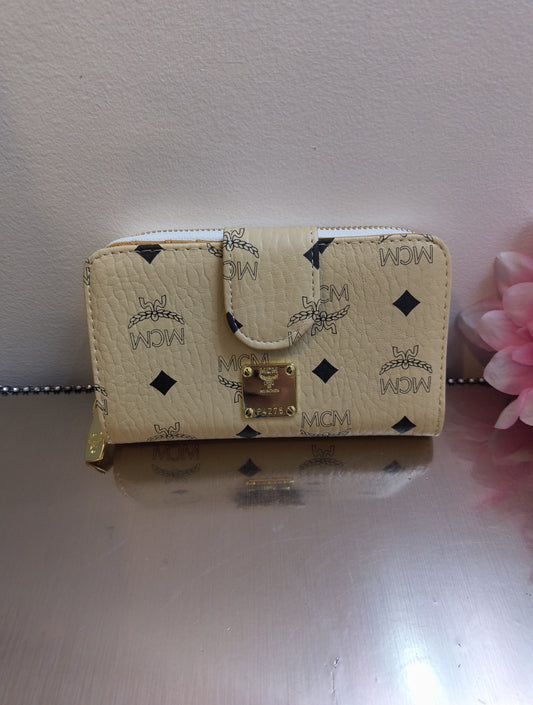 Classic Crest Wallet