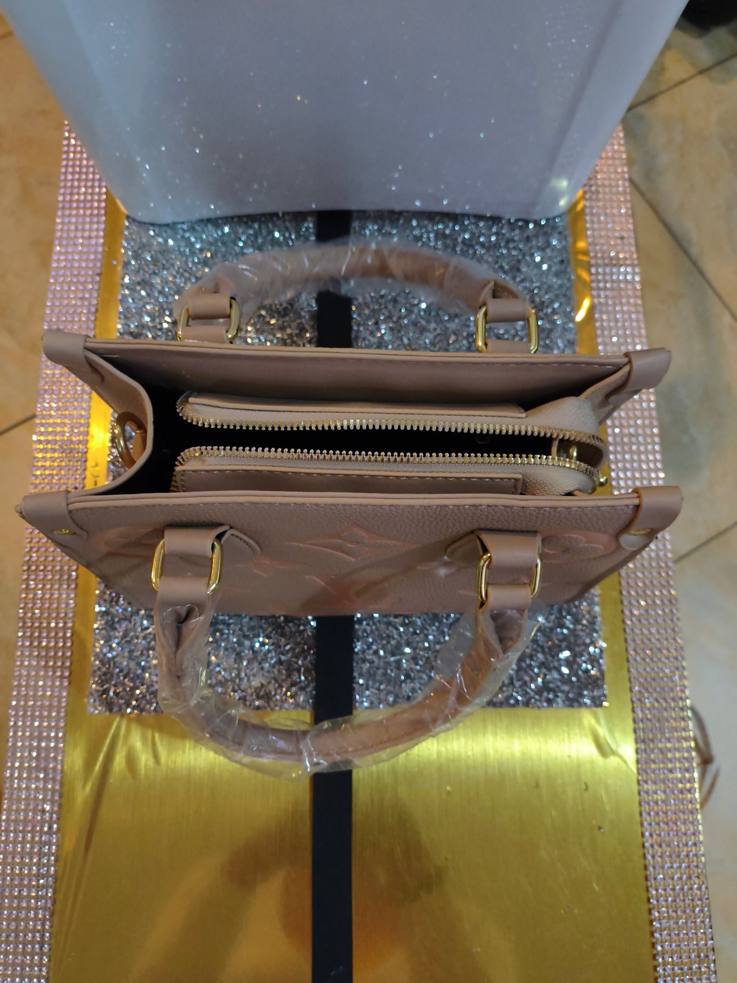 City Carry Tote